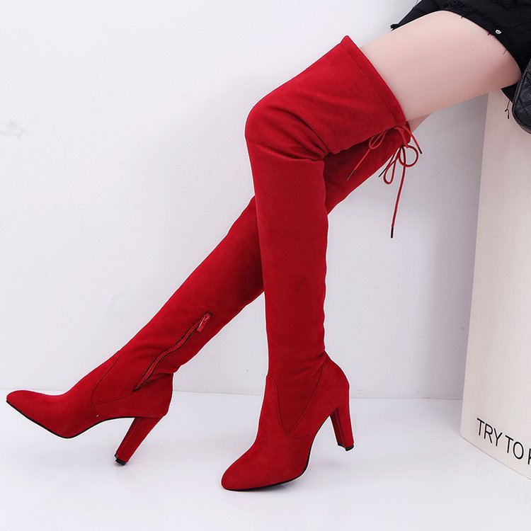 Damen Overknee-Stiefel mit High Heels – Eleganz trifft Power